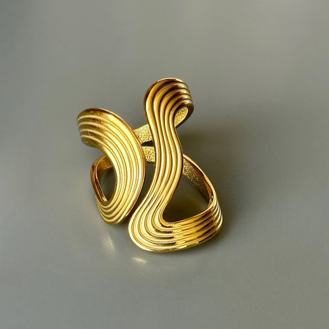 Alba Wave Enamel Ring