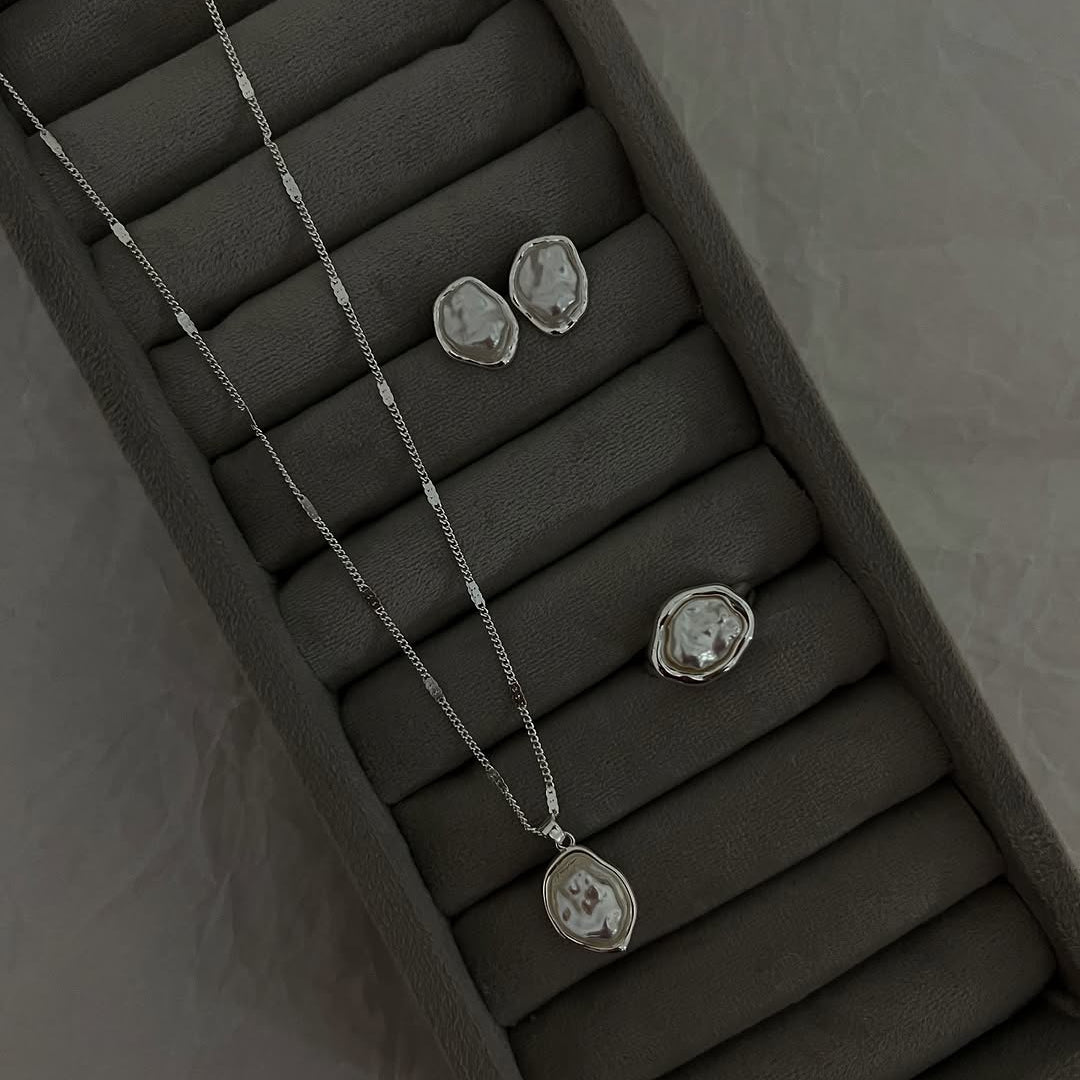 Silver Teardrop Pendant Set for Women