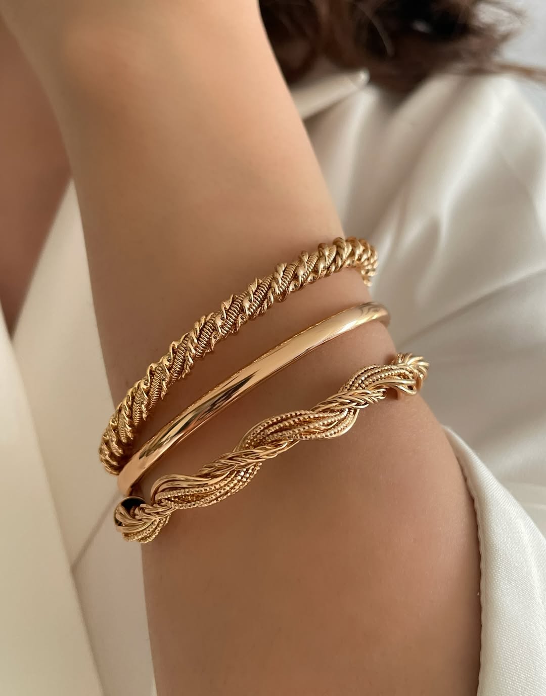 Elora Gold Twisted Bangle Bracelet Set