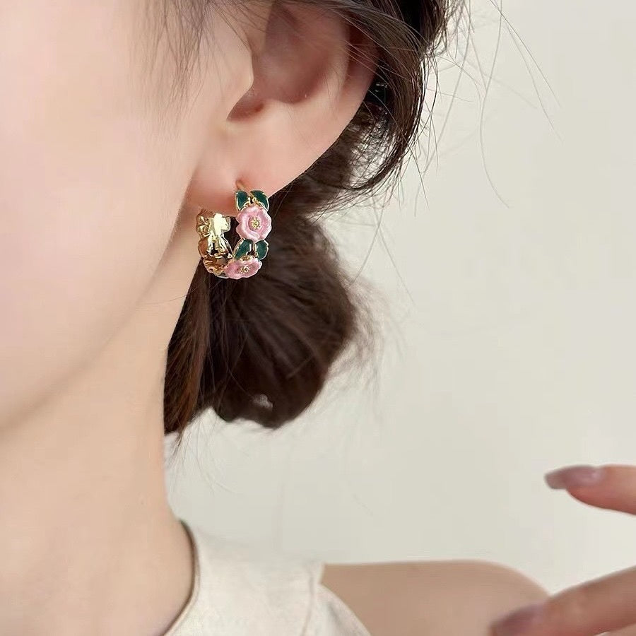 Daisy Flower Hoop Earrings for Women