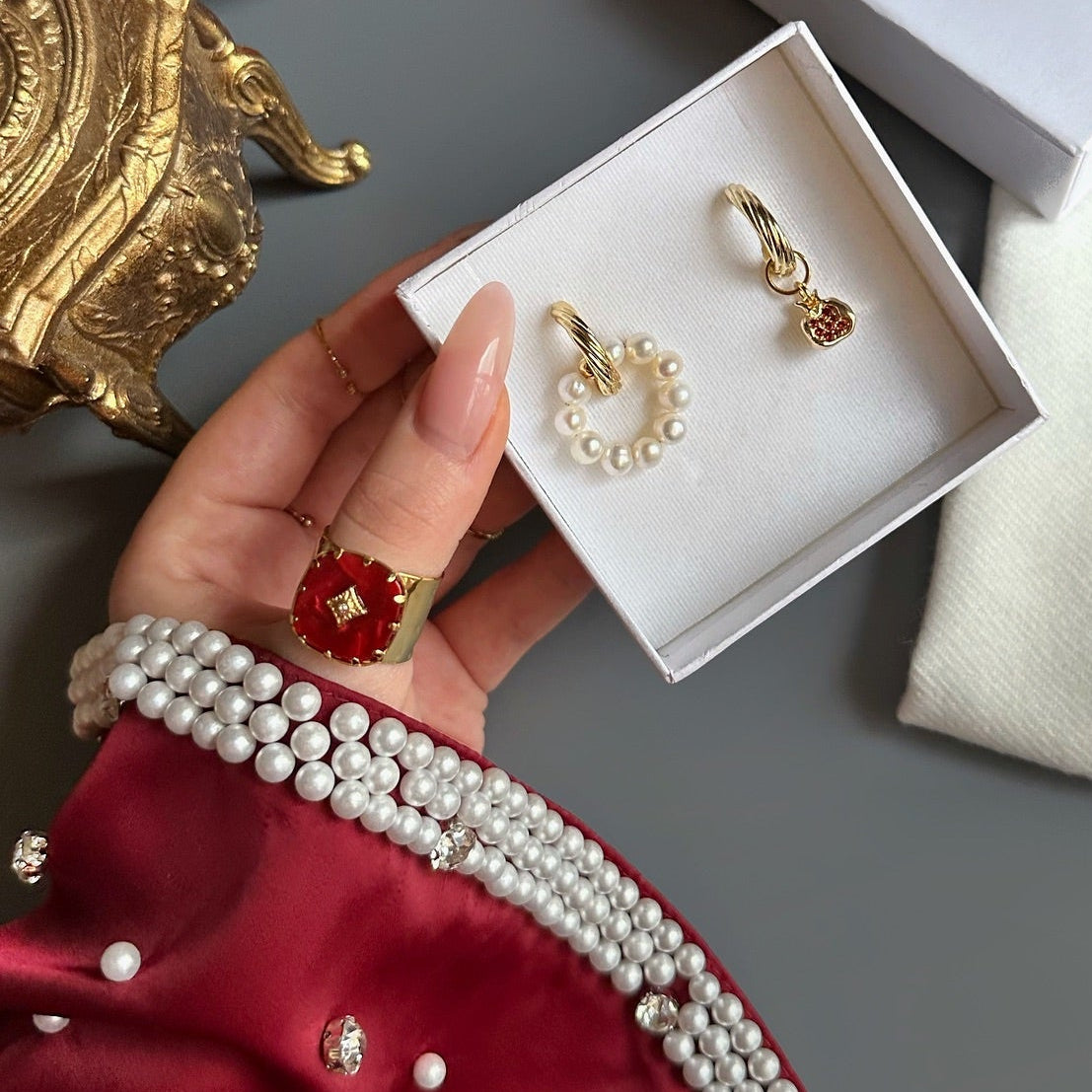 Valentina Luxe Mismatched 4 Charms Earrings