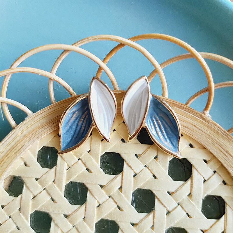 Lila Dual Leaf Enamel Stud Earrings