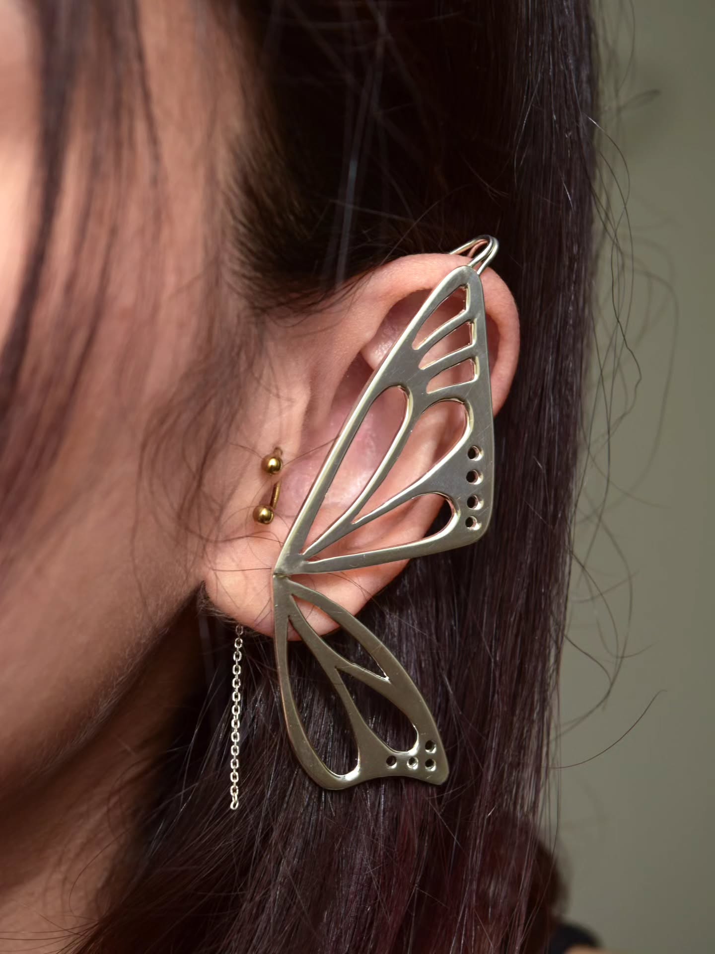 Aria Wing Statement Earcuff
