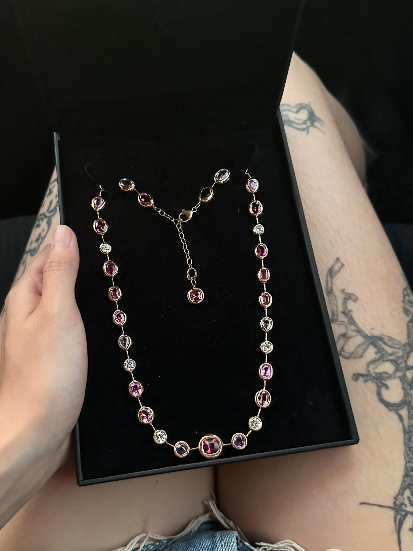 PrismPink Bezel Collar