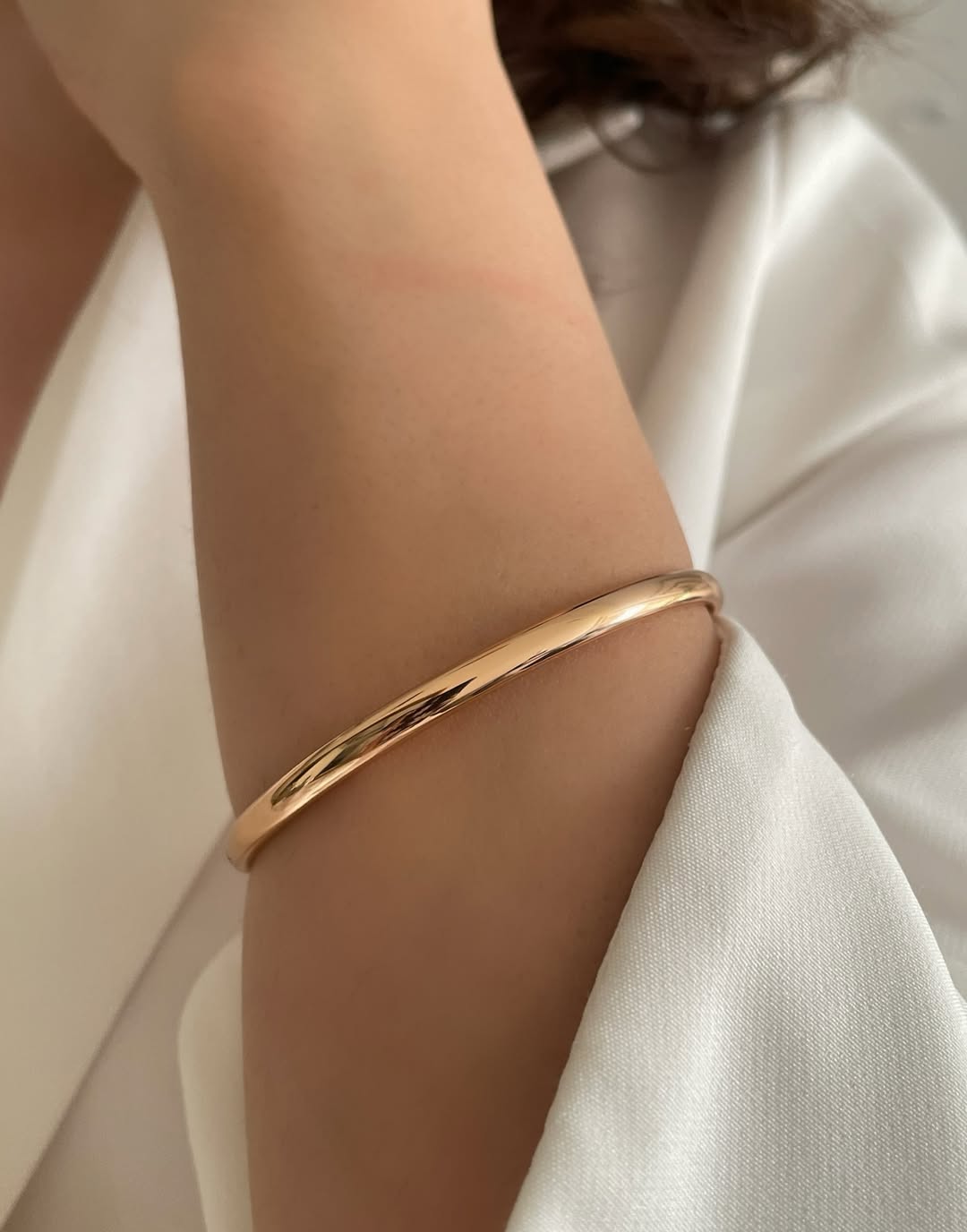 Elora Gold Twisted Bangle Bracelet Set