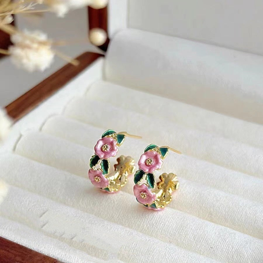 Daisy Flower Hoop Earrings for Women