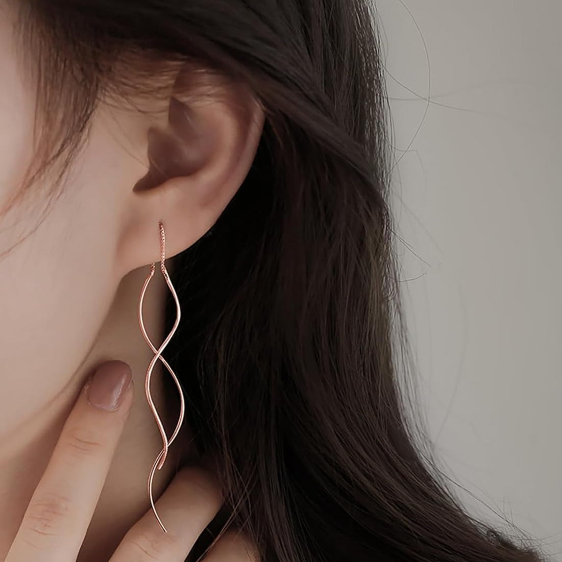 Sia Twisted tassel Earrings