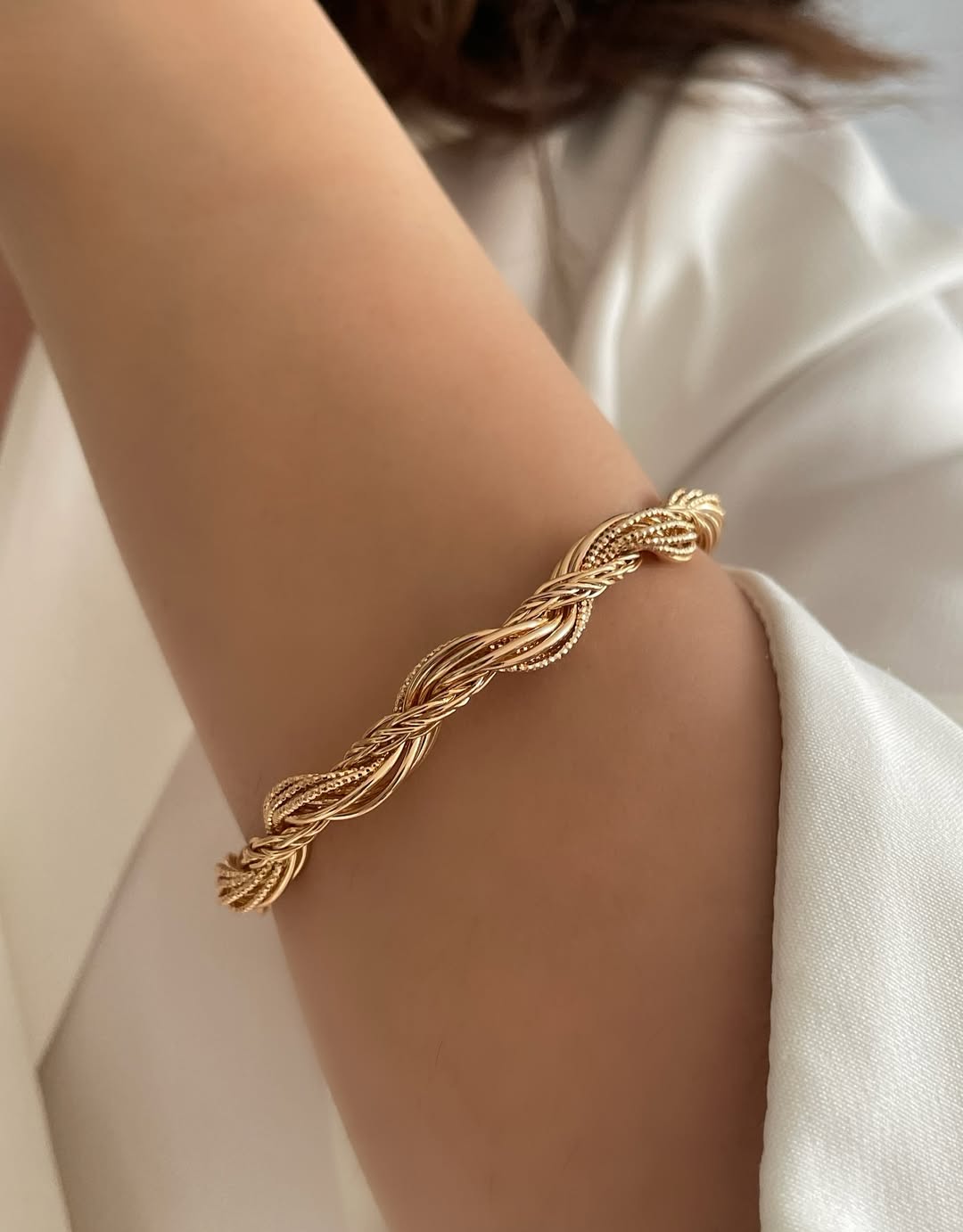Elora Gold Twisted Bangle Bracelet Set