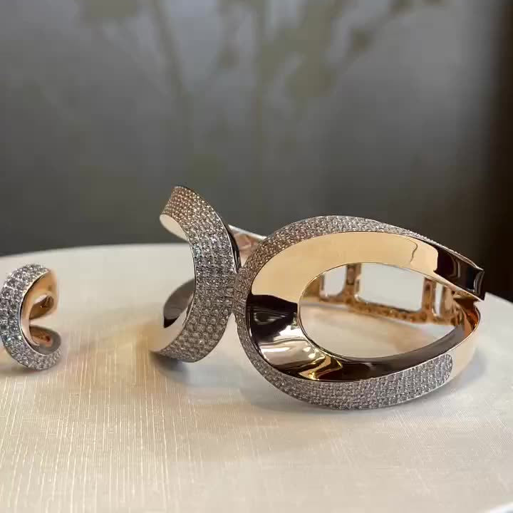 Radiant Elegance Ring and bracelet set for Women