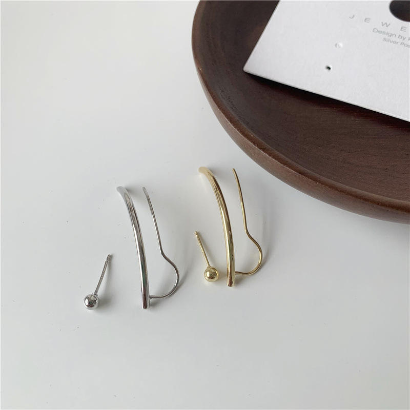 Ayla Minimalist Ear Crawler