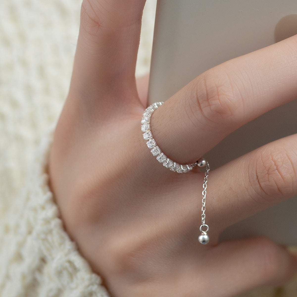 Diamond-Chain Ring