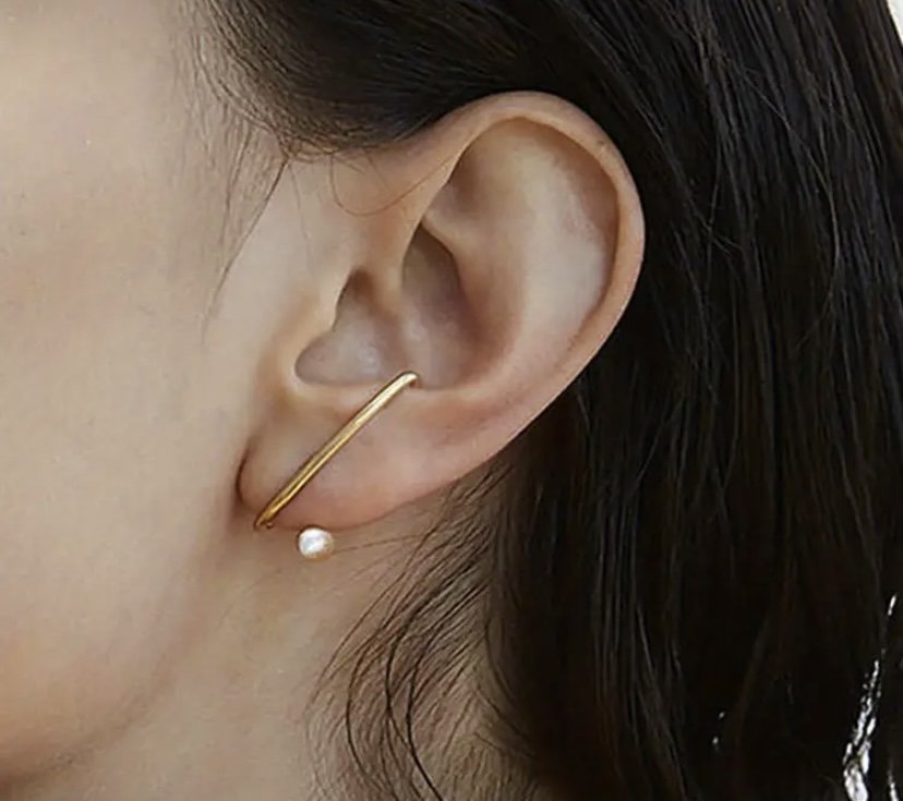 Pearl Curve Earring for Women