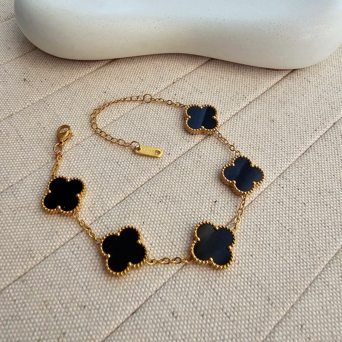 Naomi Mother of Pearl Clover Bracelet