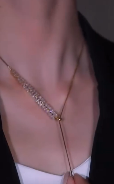 Golden Whispers Choker