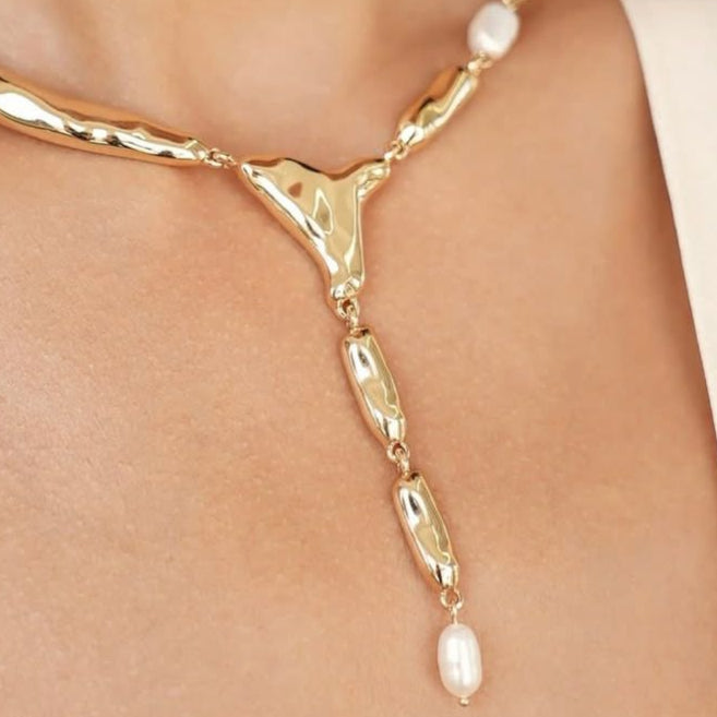 Inaya Sculpted Baroque Pearl Necklace