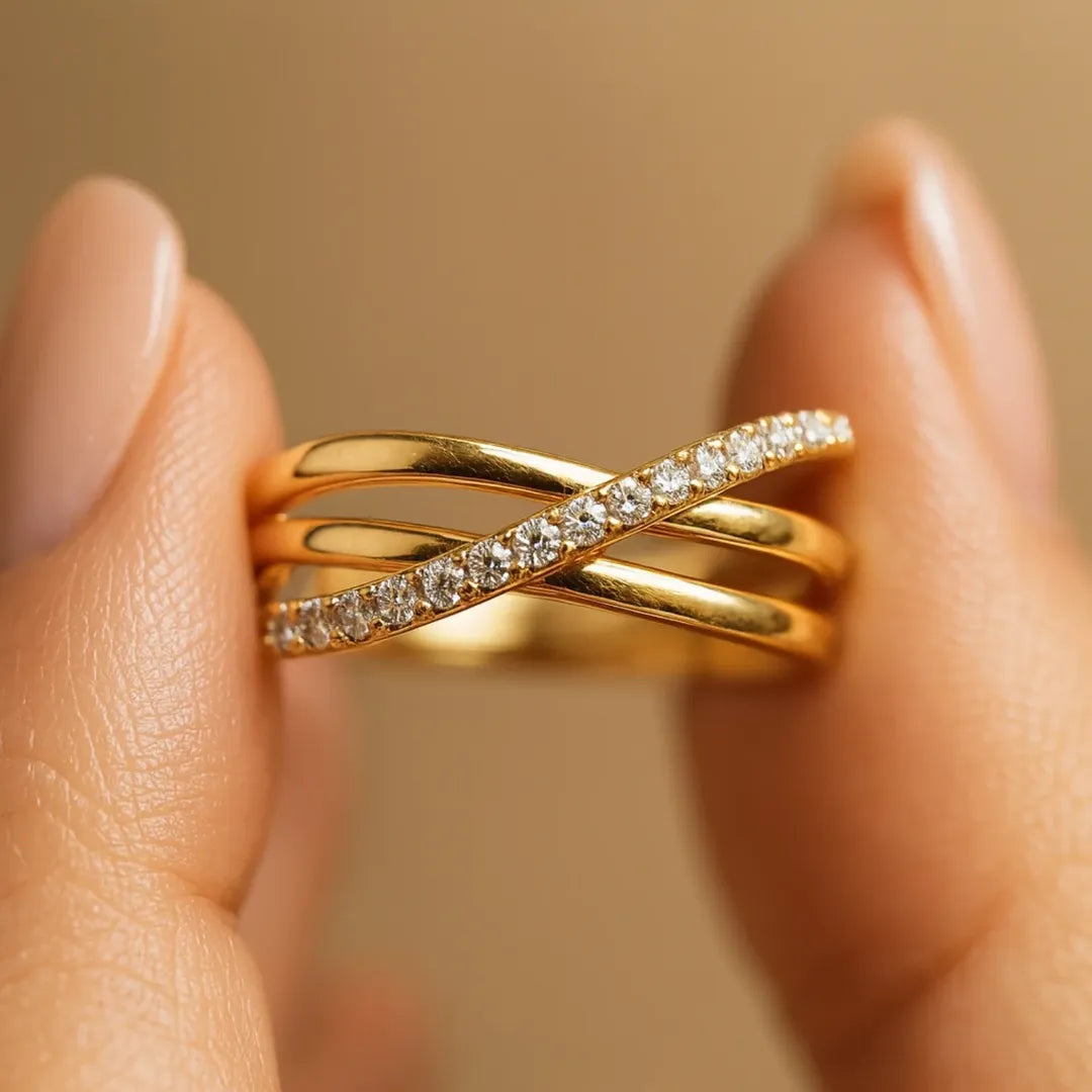 Crisscross Glam Zircon Ring