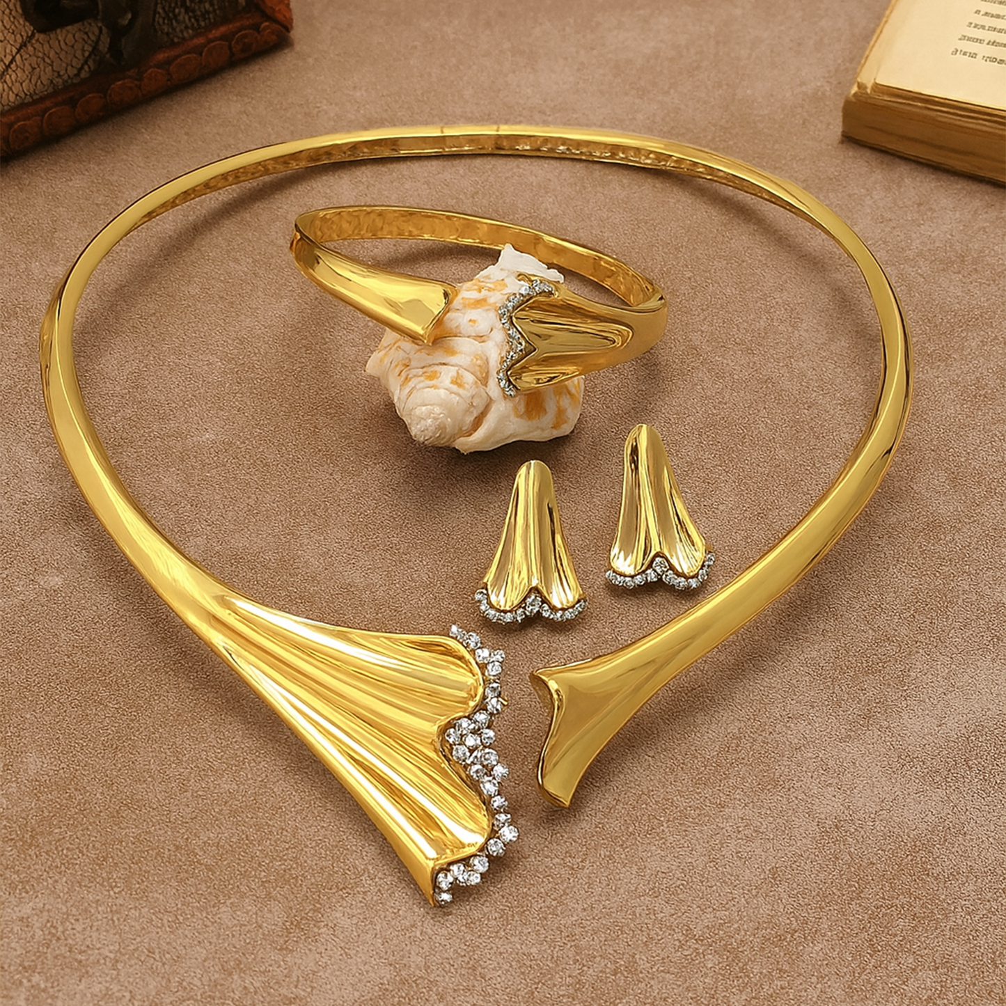Gilded Bloom Collar Necklace Set
