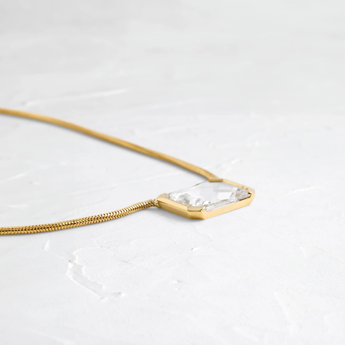 Clara Solitaire Necklace