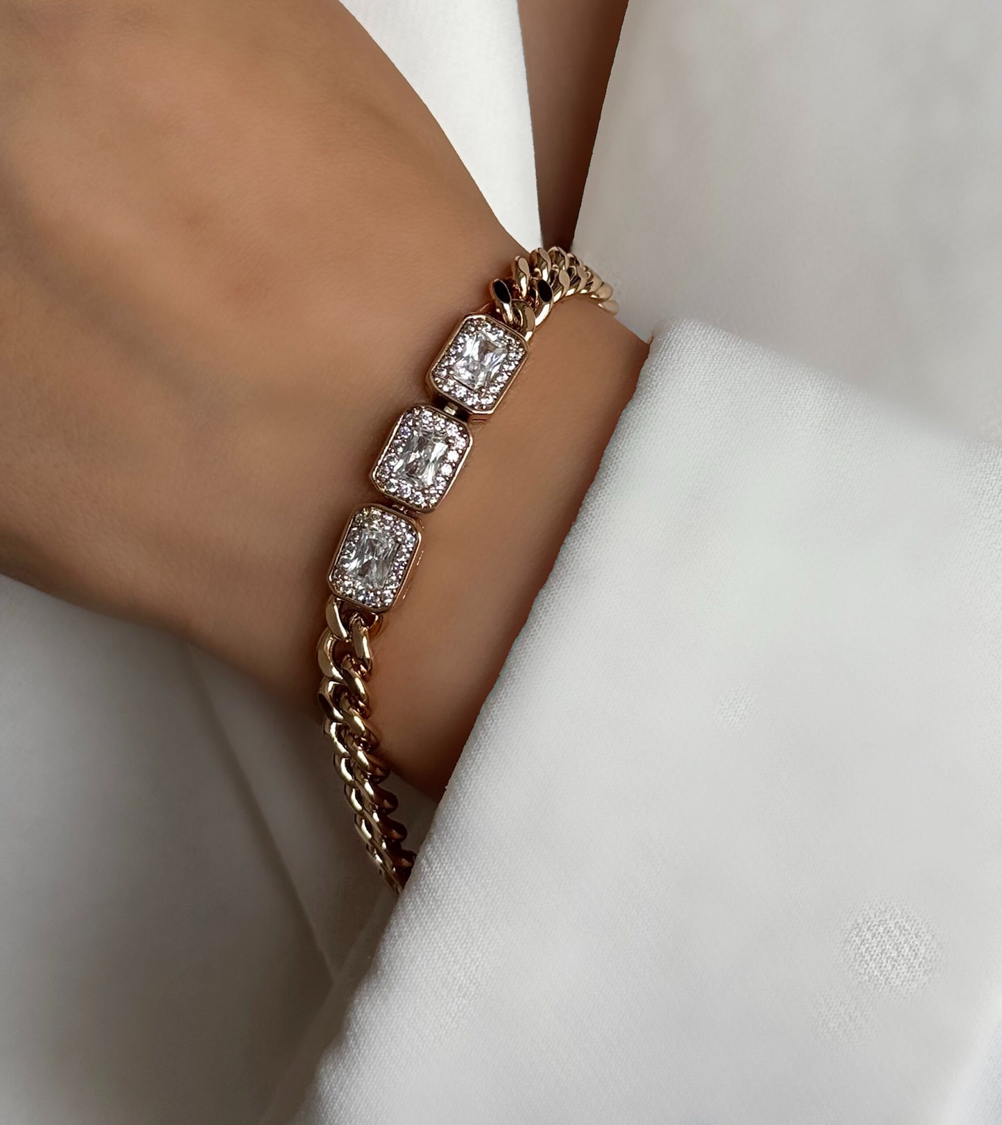 Ivy CZ Studded Gold Jewellery Set