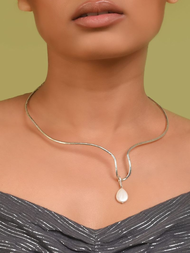 Isabella Pearl Necklace for Women