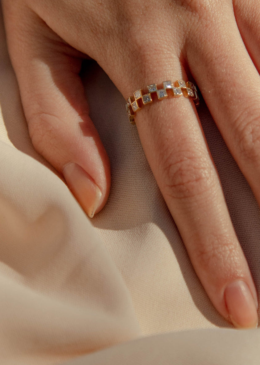 Svara Ring
