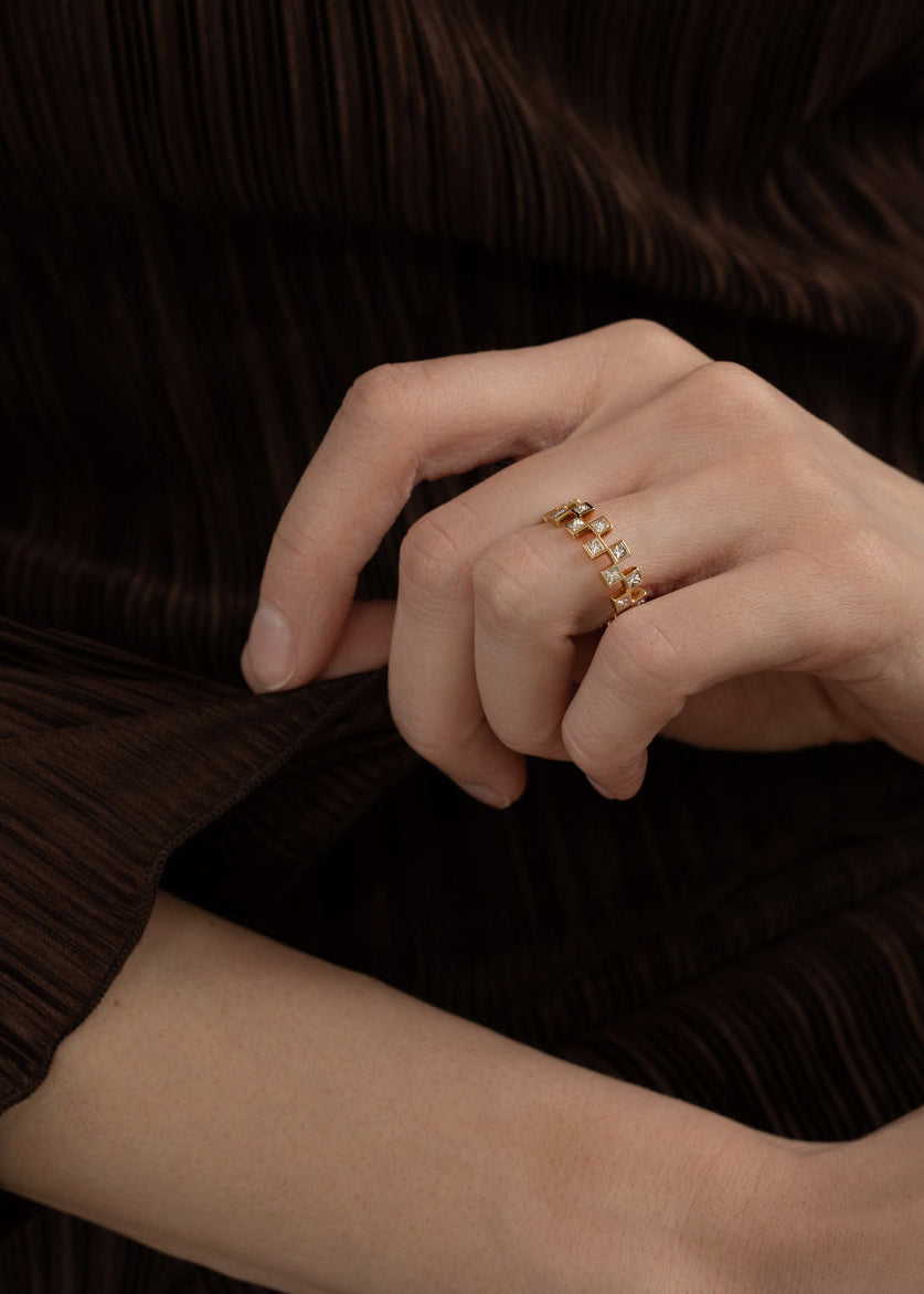 Svara Ring