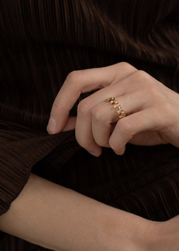 Svara Ring