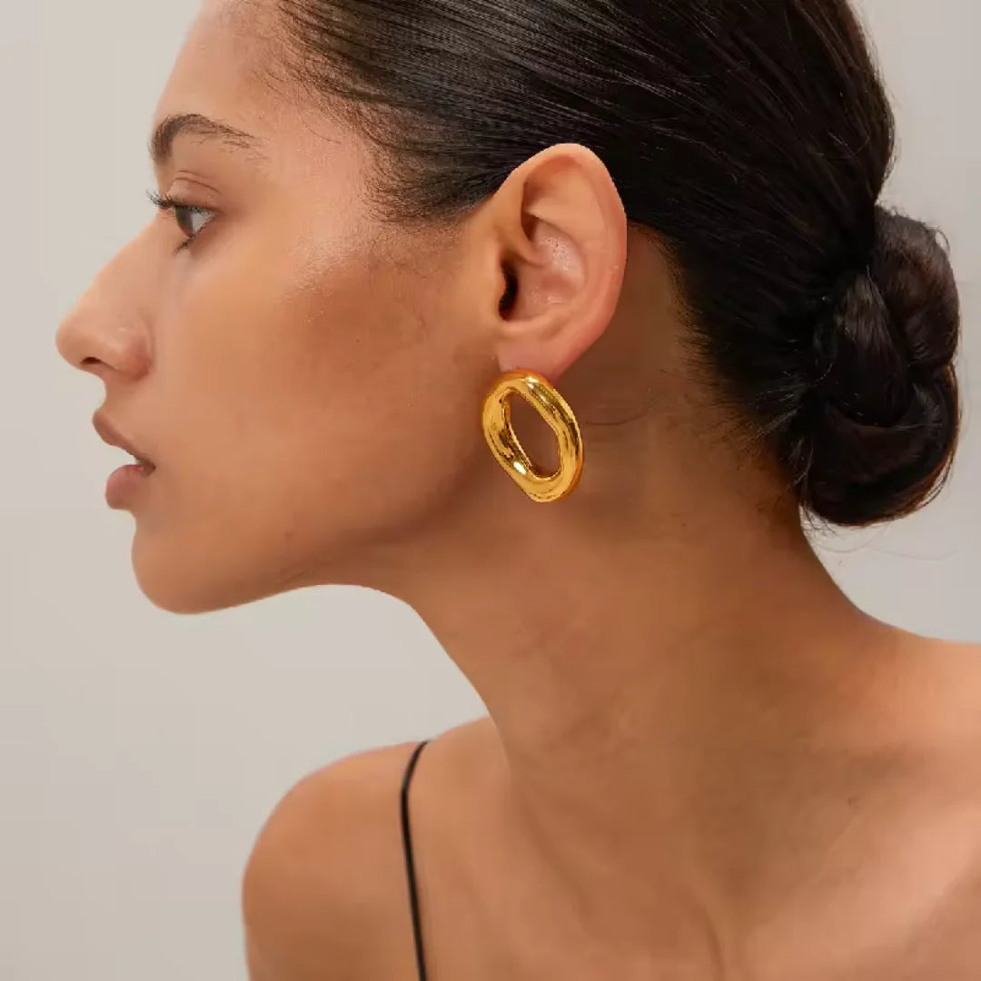 Soft Form Oval Loop Hoops Earrings