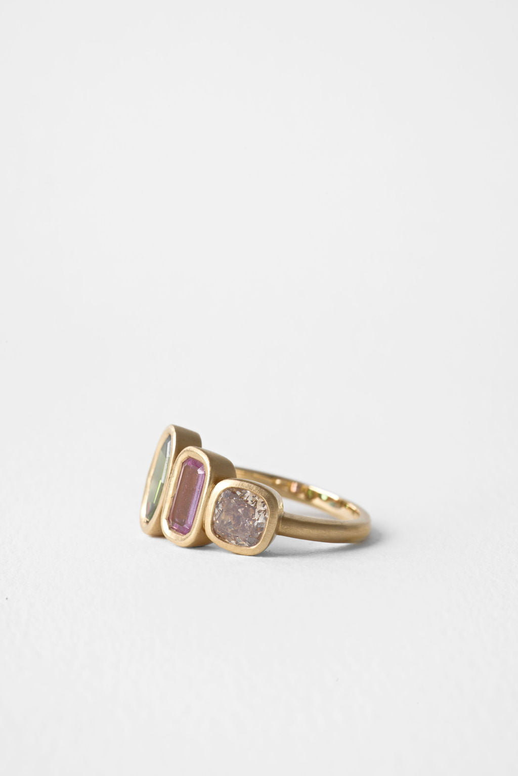 Serene Stones Gold Ring