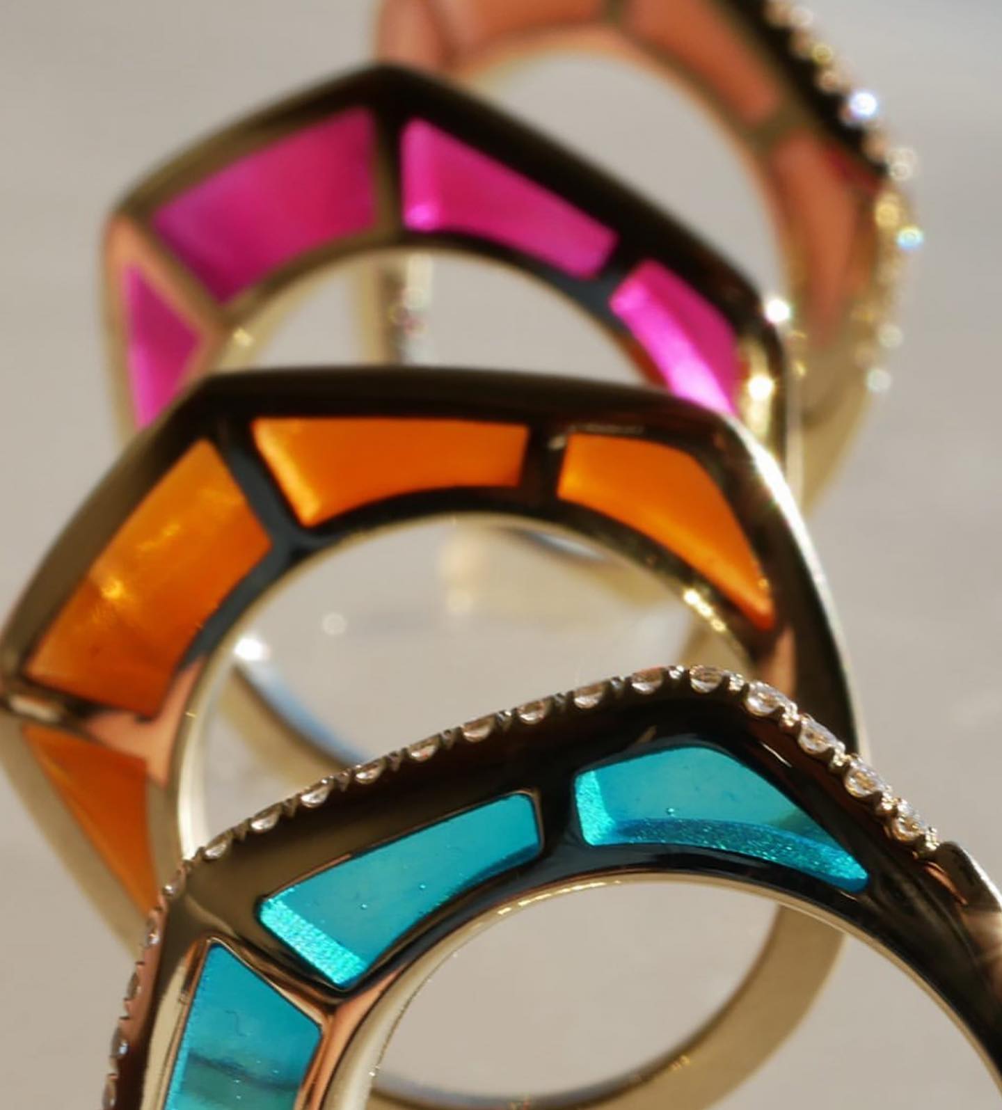LumaEdge Enamel Band