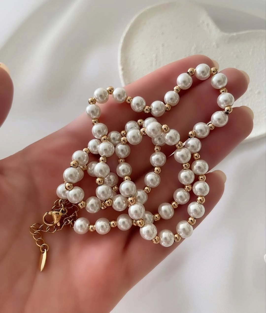 Pearl Bow Charm Adjustabel Necklace (Set of 2)
