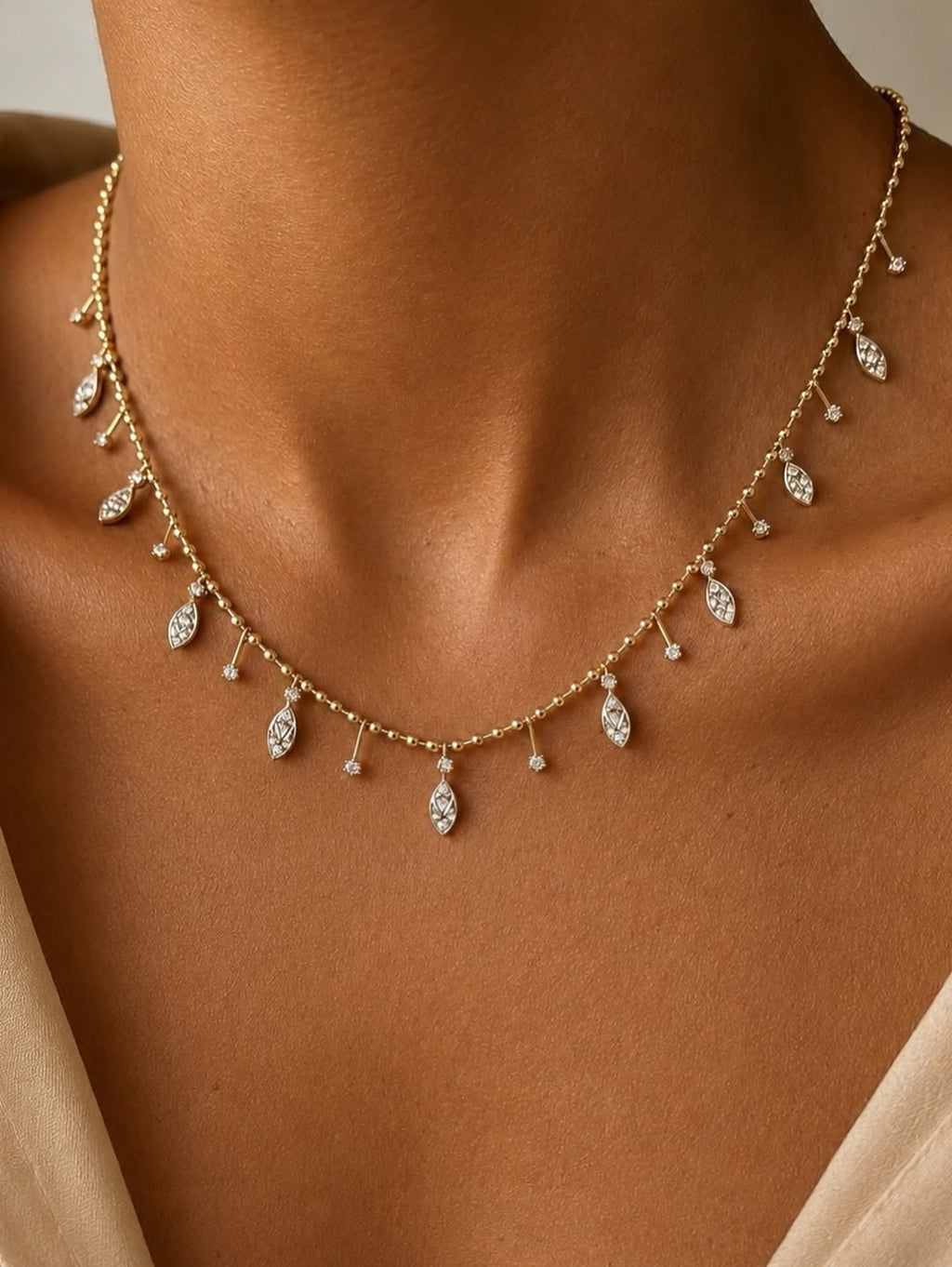 Livia Leaf Necklace for Women