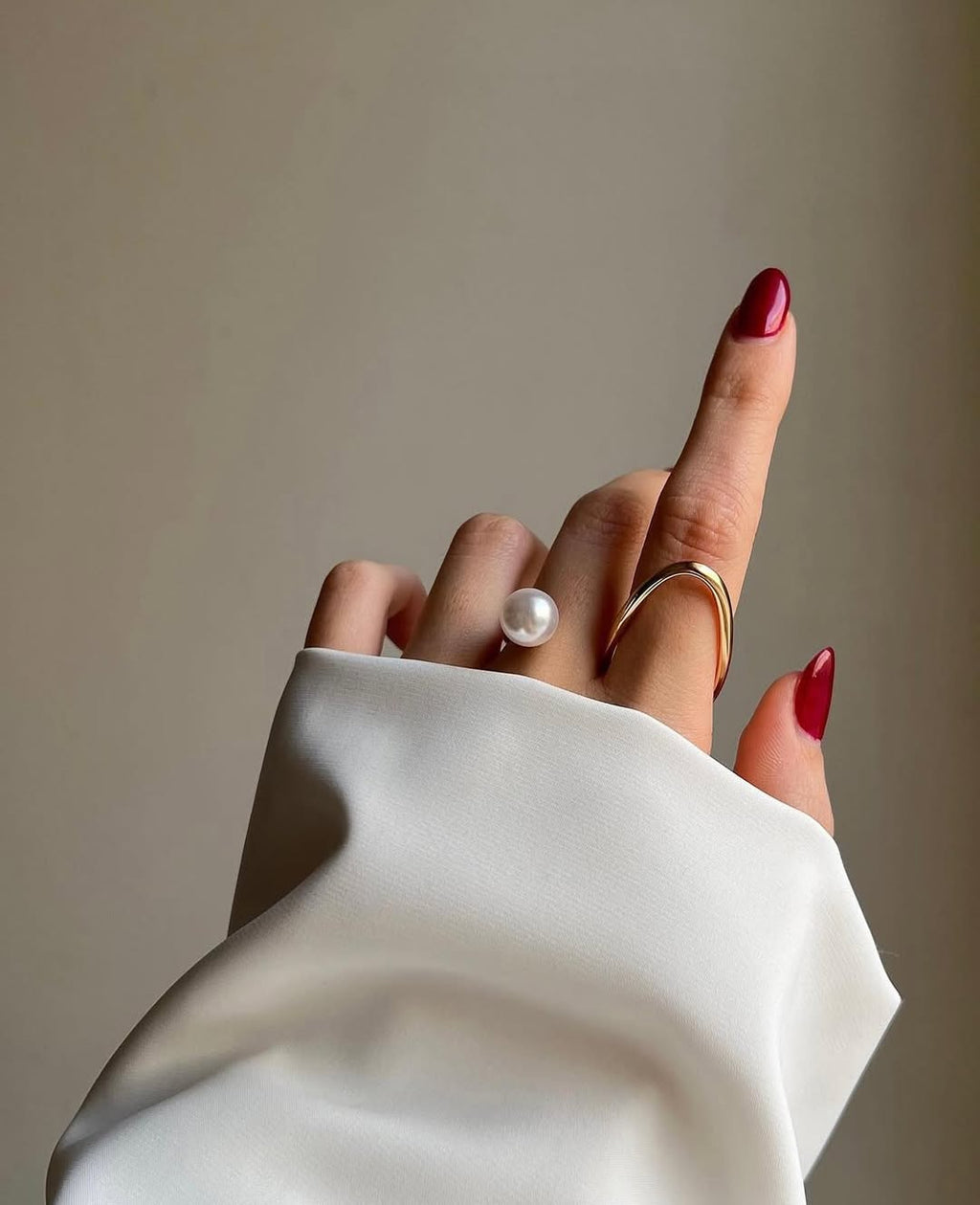 Pearl & Gold Duo Adjustable Ring