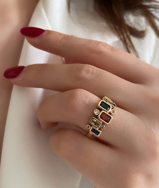 Thalia Prism Ring