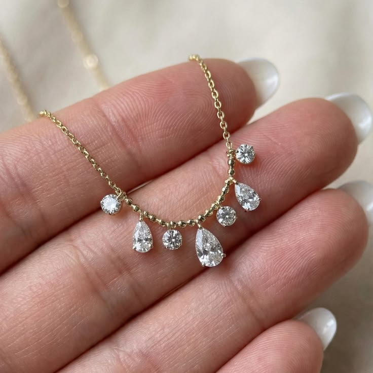 Étoilette Necklace