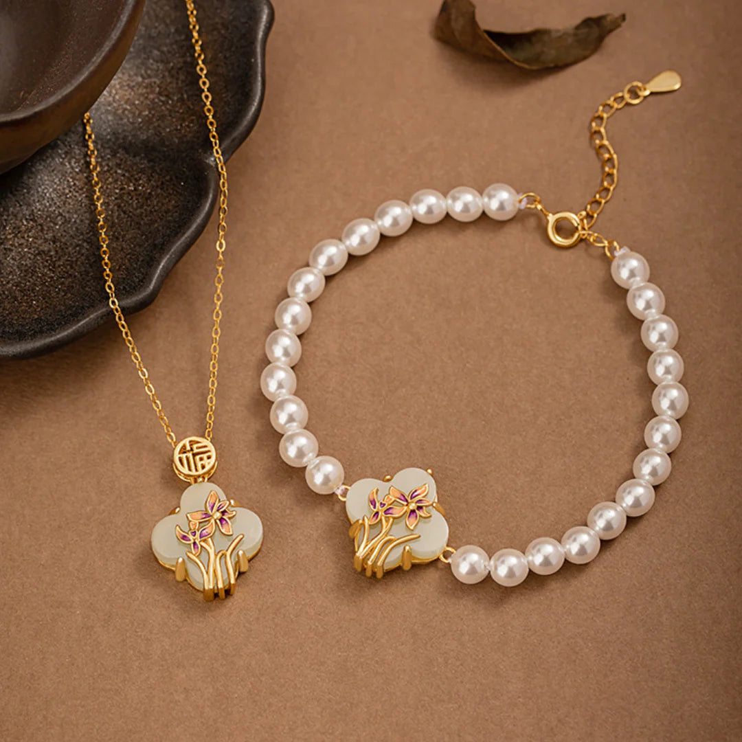 Isabelle Floral Pearl Necklace & Bracelet Set