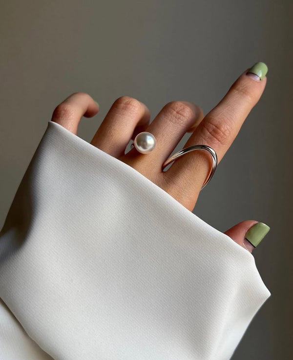Pearl & Gold Duo Adjustable Ring