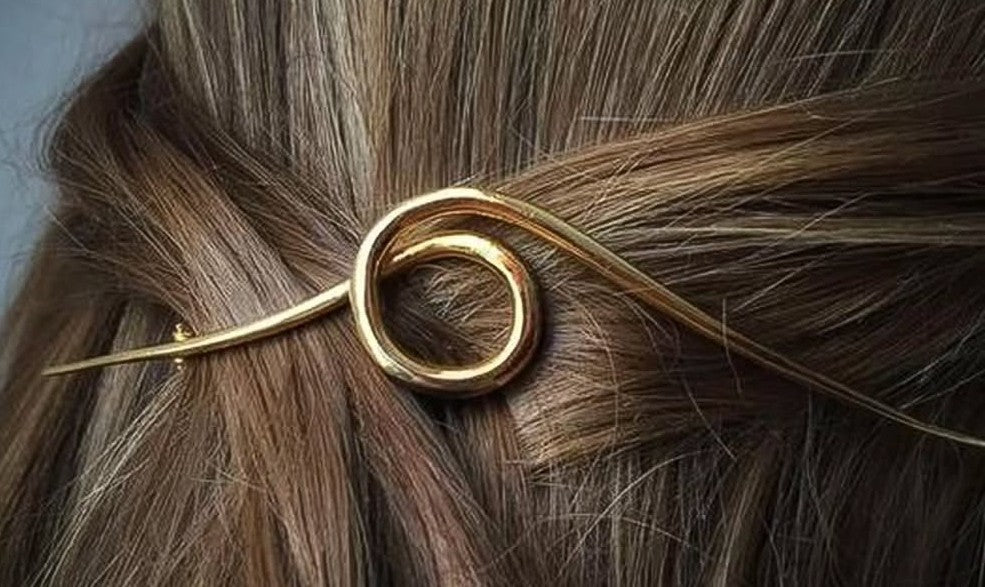 Solstice Loop Hair Pin