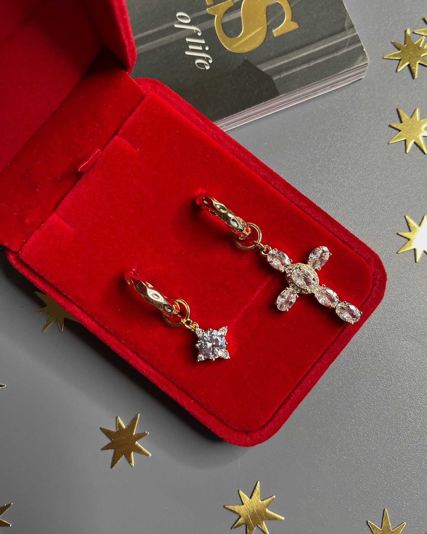 Valentina Luxe Mismatched 4 Charms Earrings