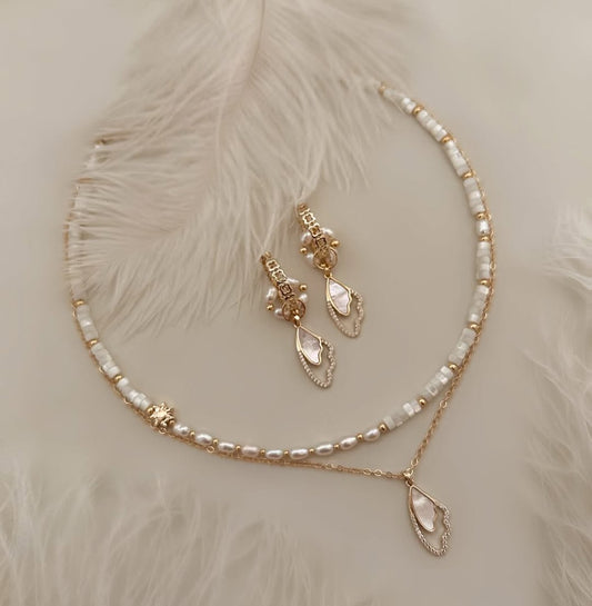 Aya Pearl necklace & earring set