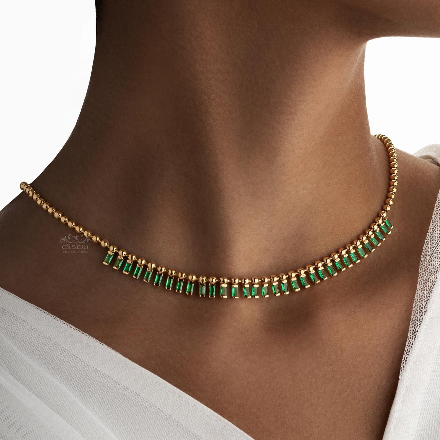 Ameira Choker Emerald Necklace