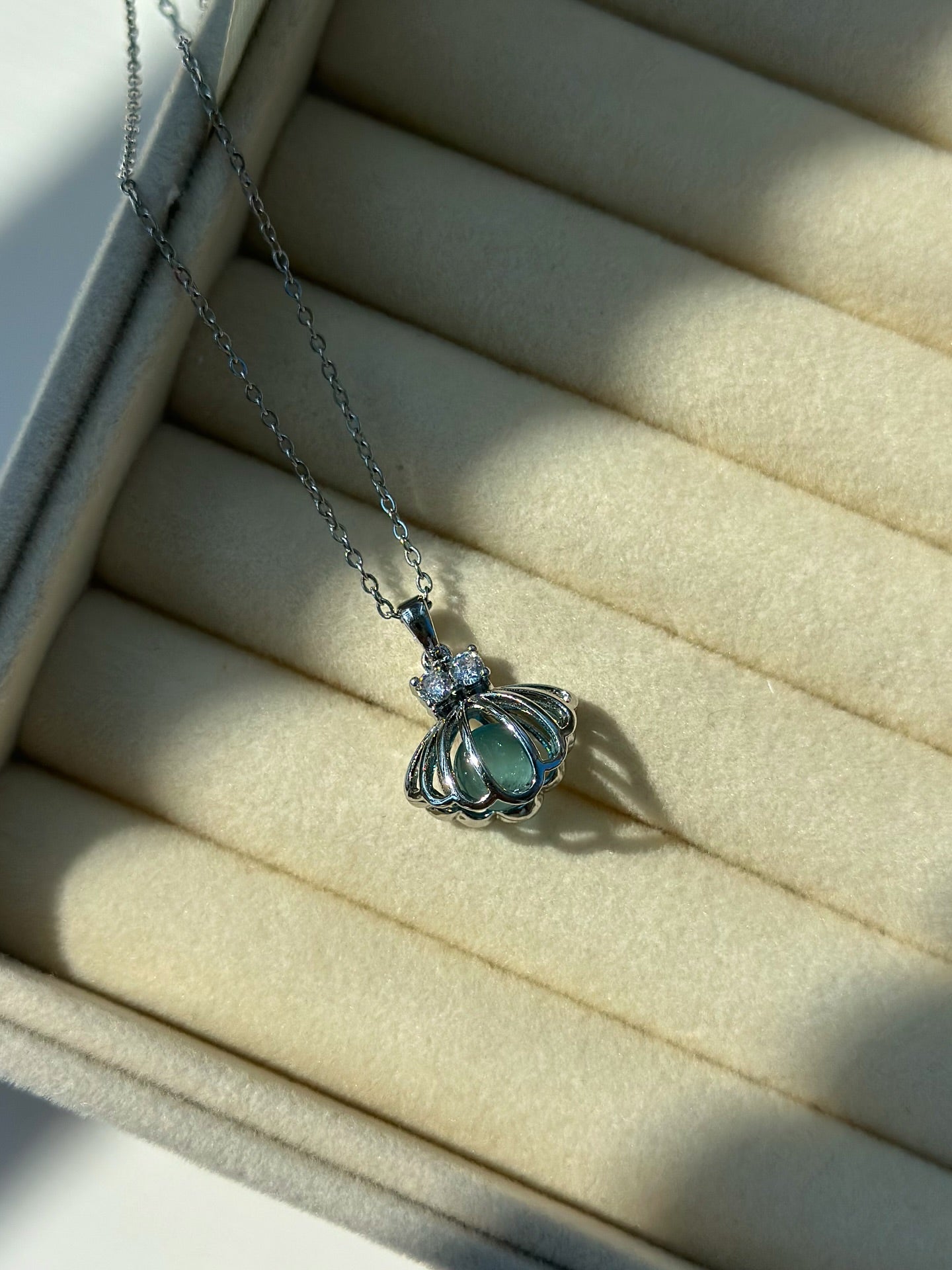 Nira Aqua Shell Pendant Necklace