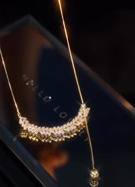 Golden Whispers Choker