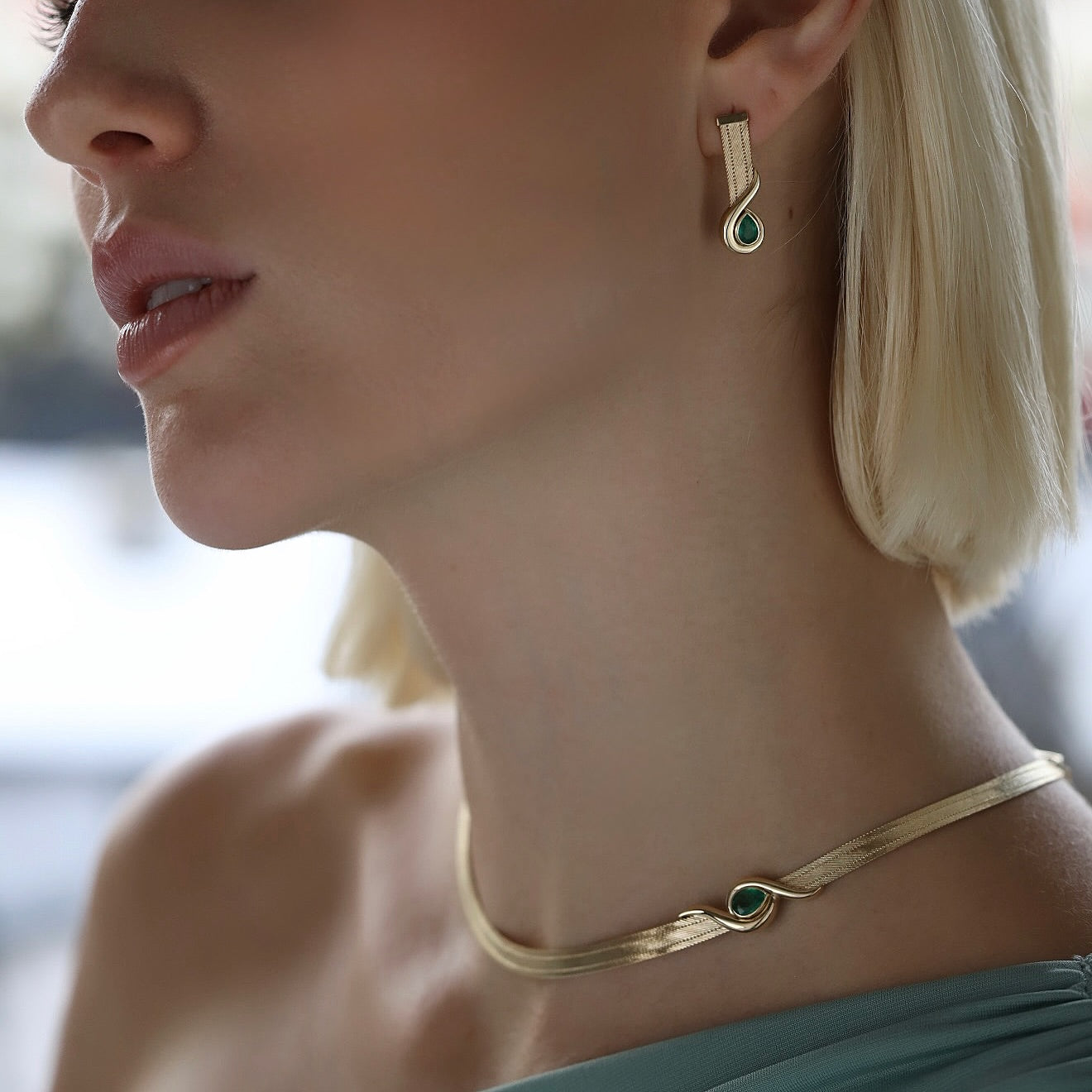 Isola Emerald Gold Collar Set of 4