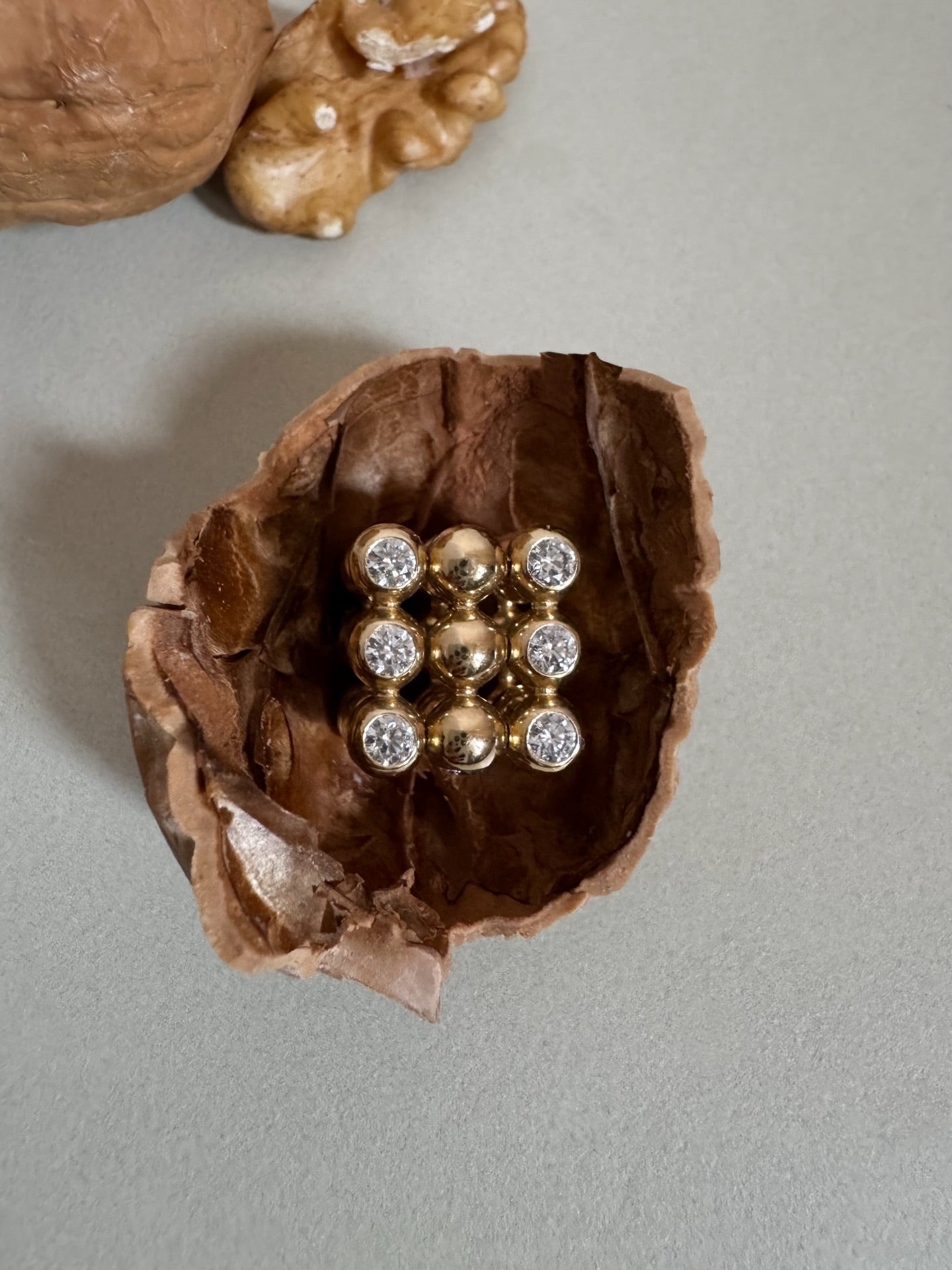 Oria Prism Stud Earrings