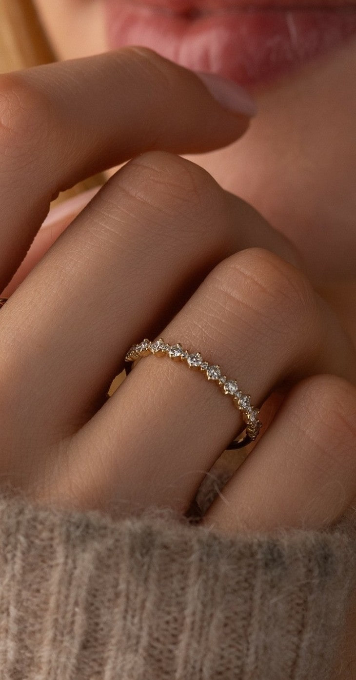 Solis Grace Diamond Band