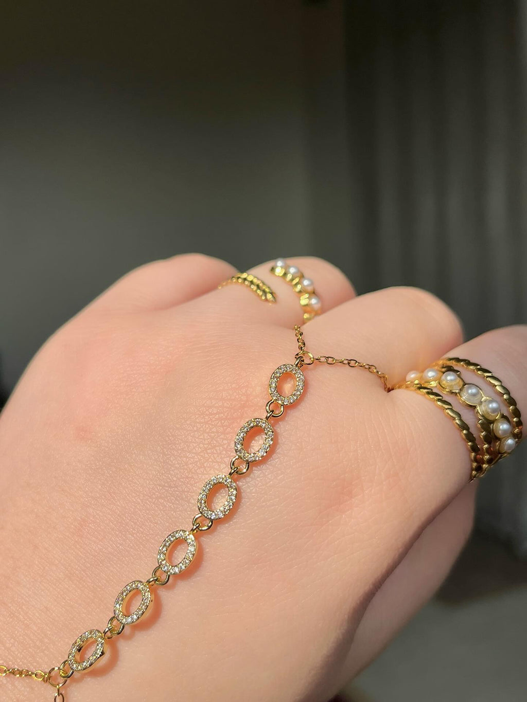 Aurelisse Hand Jewel