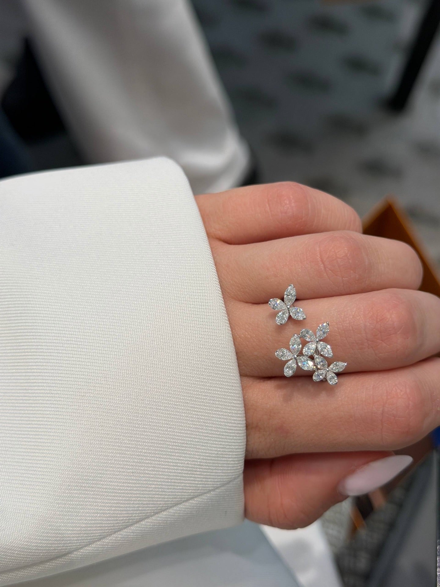 Frosted Bloom Crystal