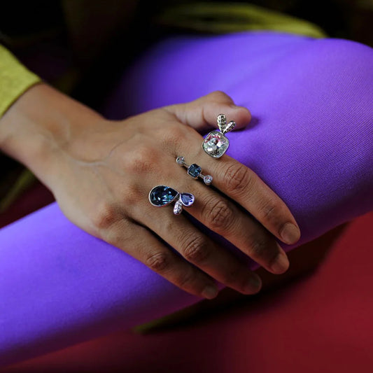 Noire Royal Gemstone Ring