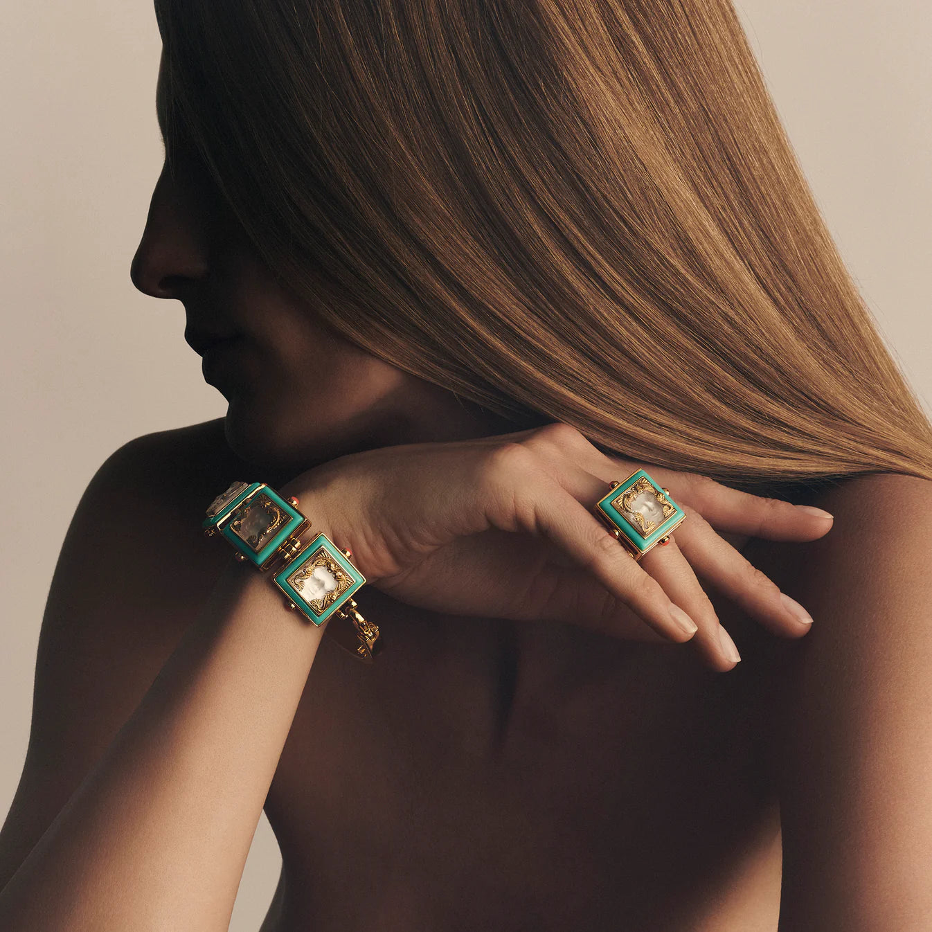 Amelia Cameo Turquoise Bracelet